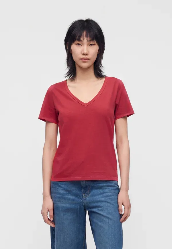 Простая футболка Gap, красный