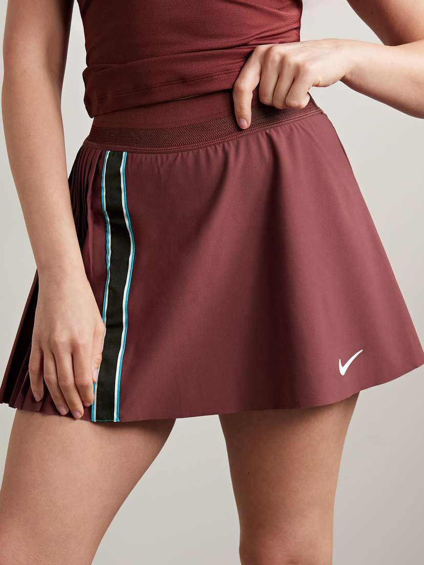 Теннисная юбка Dri-Fit от Nikecourt с отделкой из репсовой ленты Nike, бордовый — фото 2