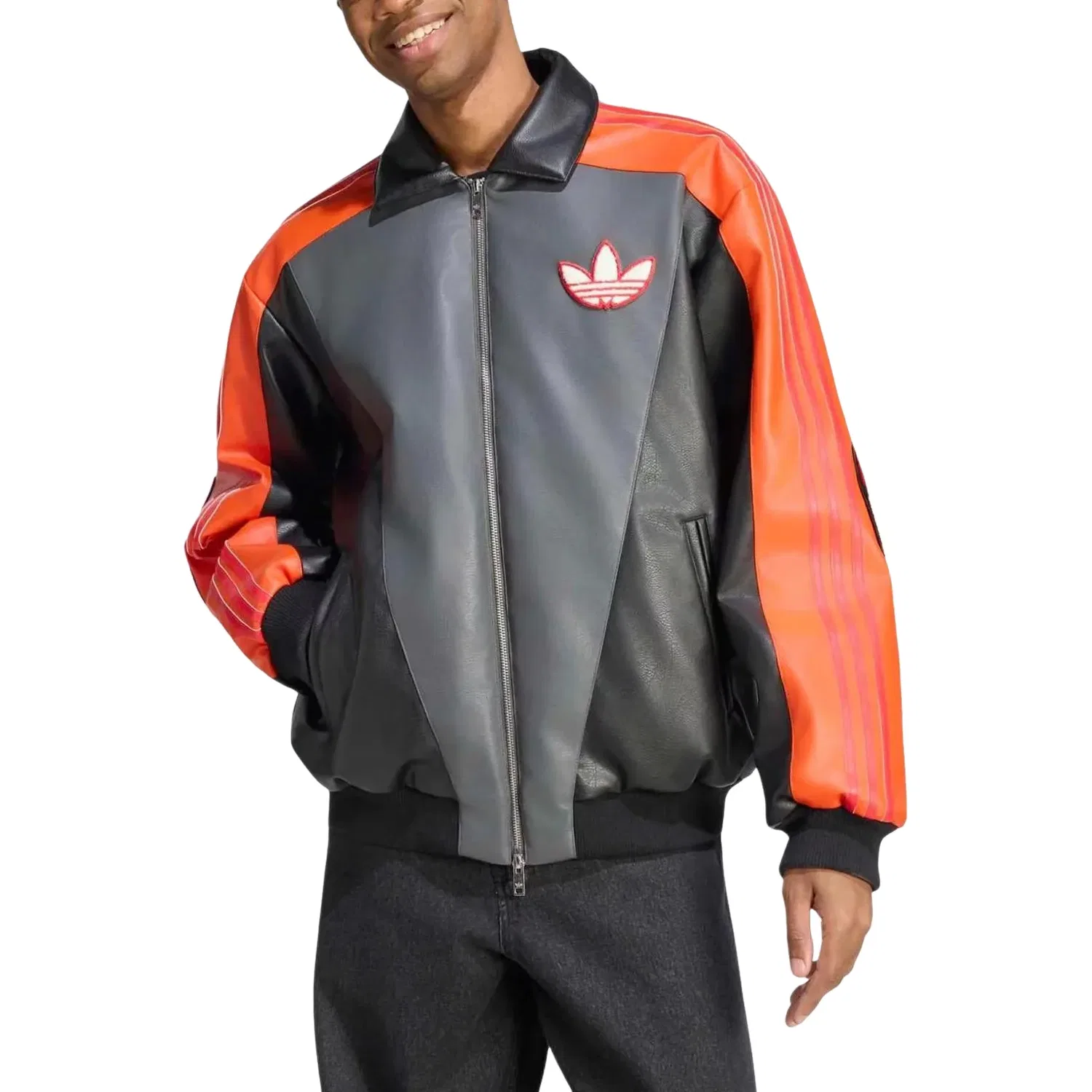 Мужская куртка Pokemon 8-Ball Jacket Asia Sizing 'Black Collegiate Orange' adidas, Black Collegiate Orange — фото 3
