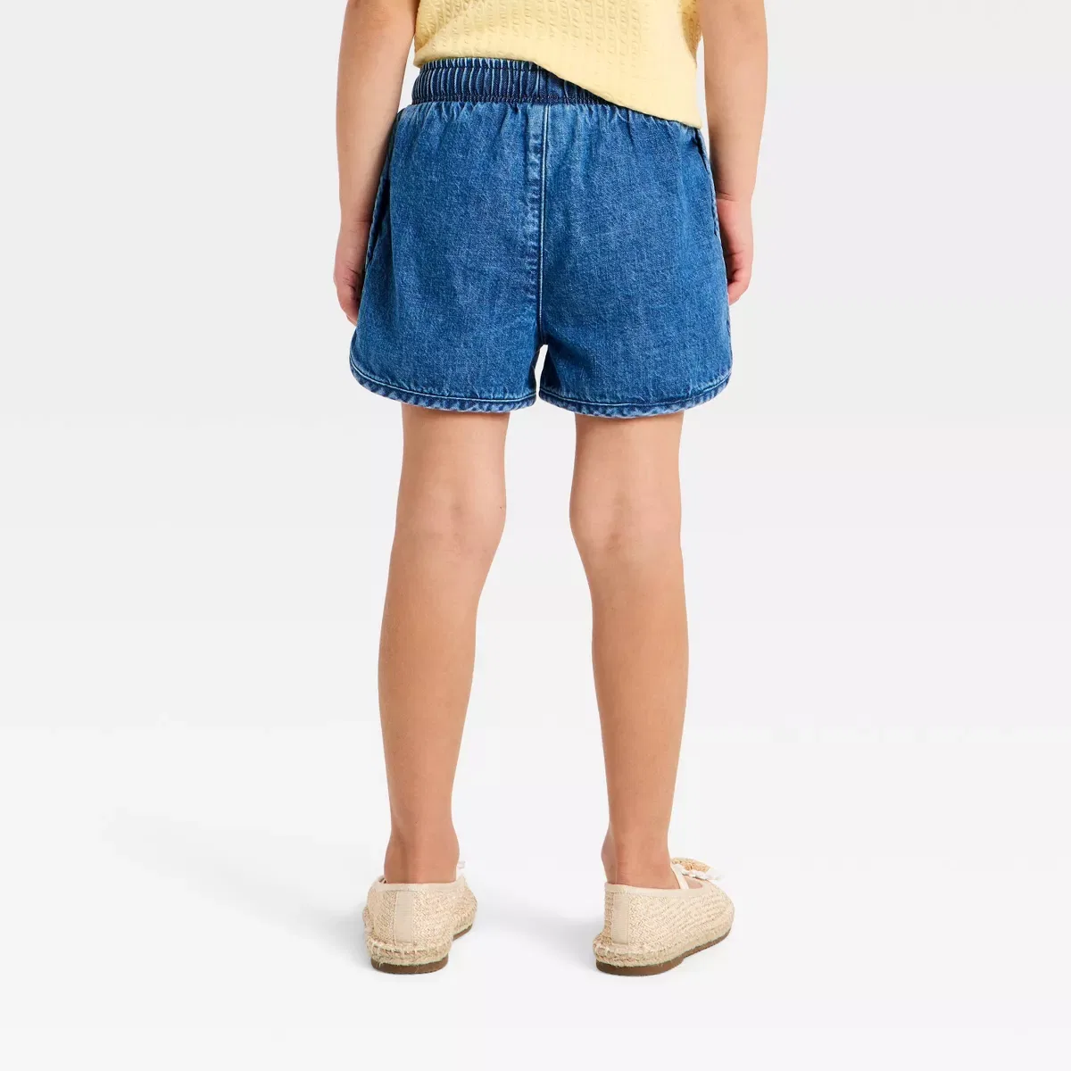 Детские джинсовые шорты для девочек с завышенной талией Cat & Jack, Medium Wash — фото 2