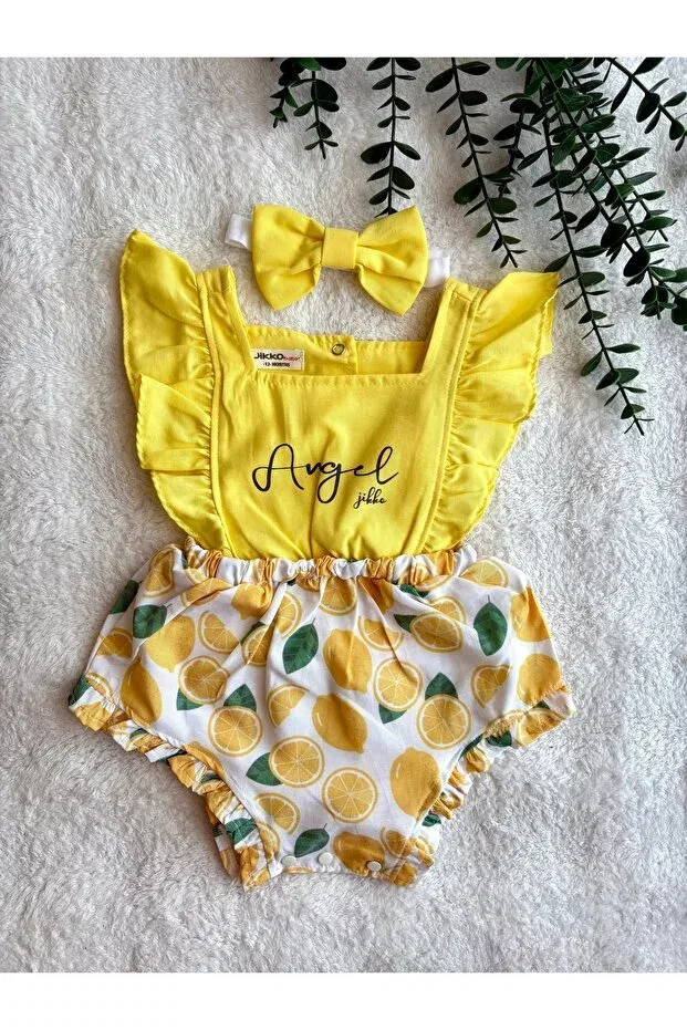 Детский комбинезон для девочек с принтом Angel jikko baby girl romper with written bandana - lemon and avocado fruit patterned cotton salopet Beren, Yellow — фото 3