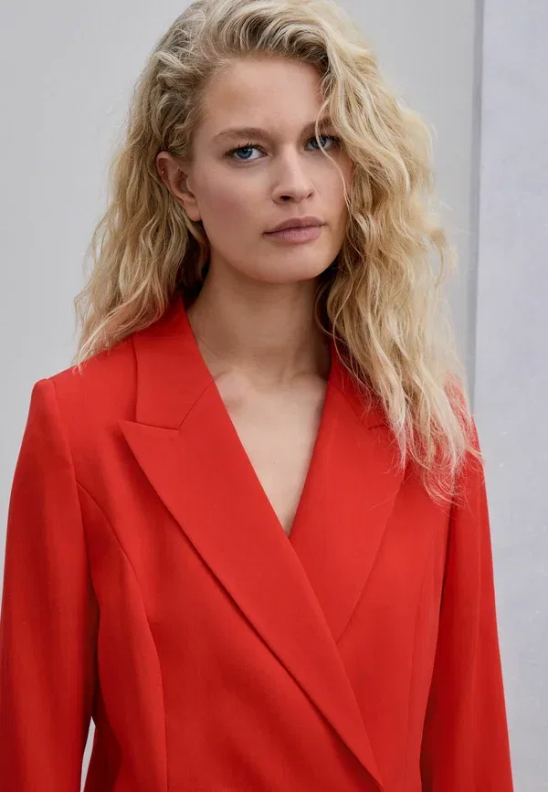 Блейзер из вискозы, Petite Fit - Relaxed Double Breasted Crinkle Blazer, Next, red, красный — фото 4