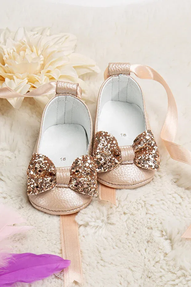 Детские тапочки для девочек из натуральной кожи с шнуровкой Babet Beybium, Salmon
