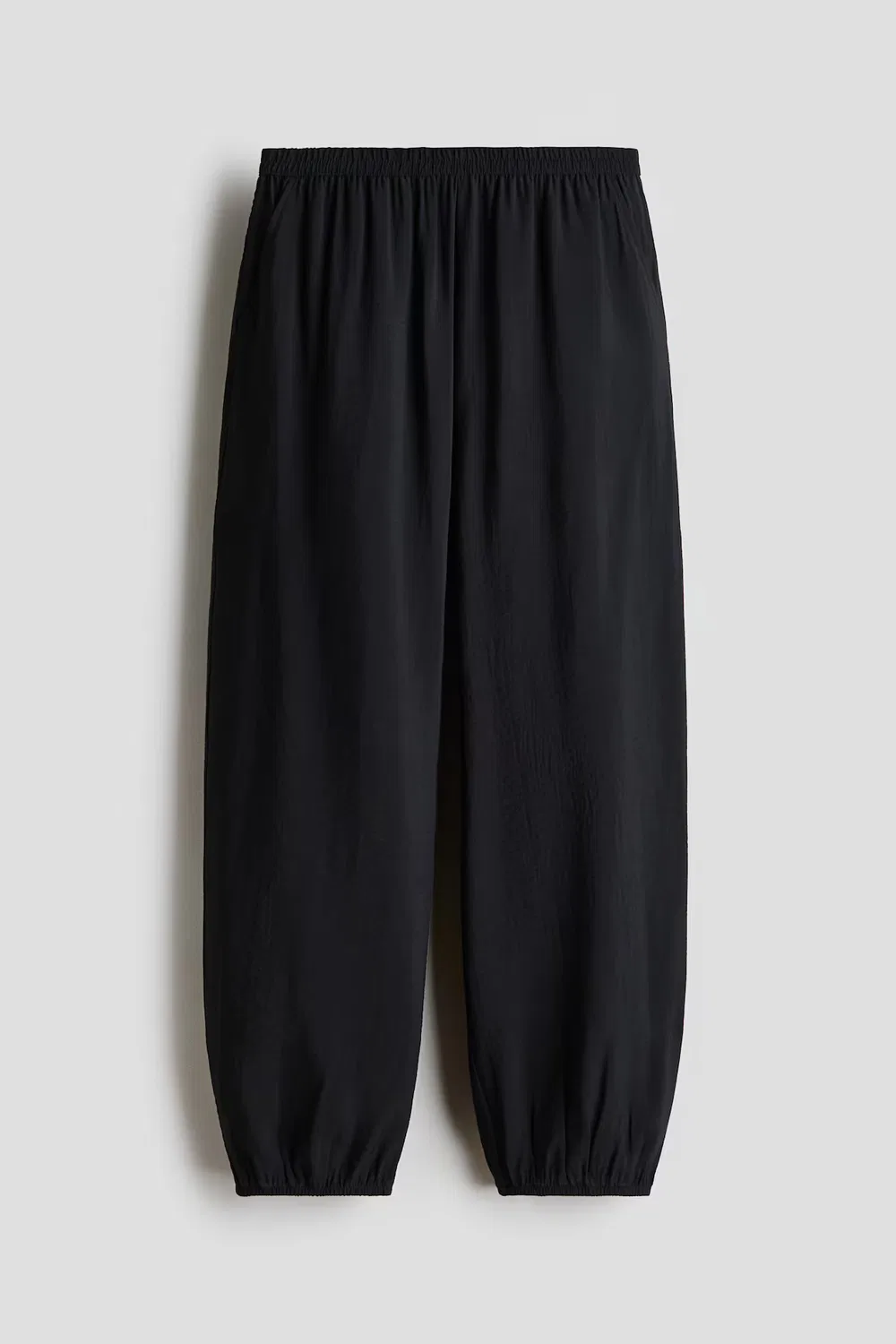 Мятые брюки-шаровары H&M, Schwarz