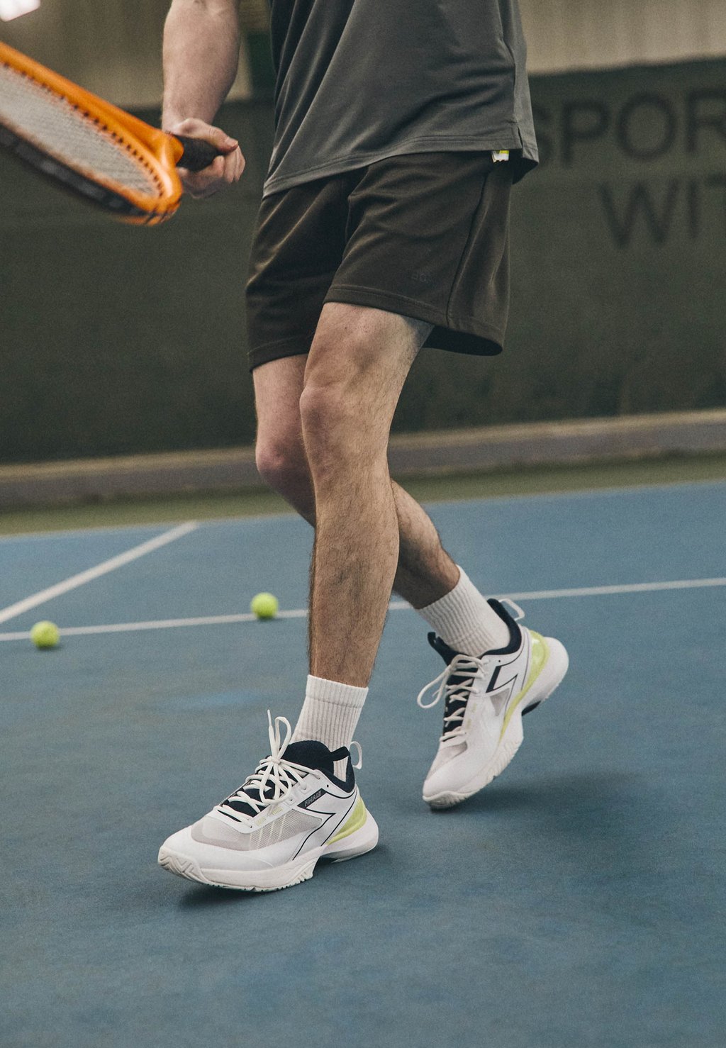 

Спортивные шорты ESSENTIAL ACTIVE SHORTS Björn Borg, цвет Peat