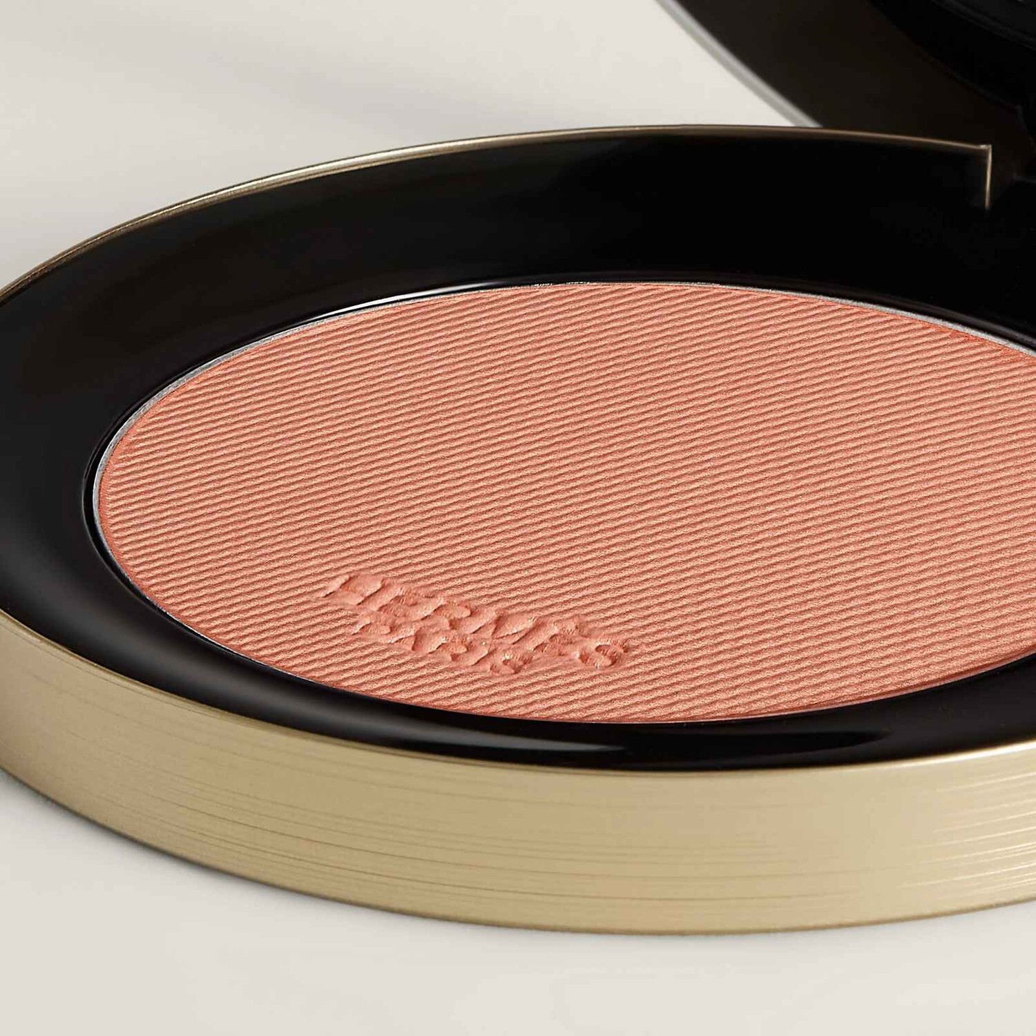 Румяна Hermès Rose Silky Powder, 47 Rose Ambré, 6 гр. — фото 4