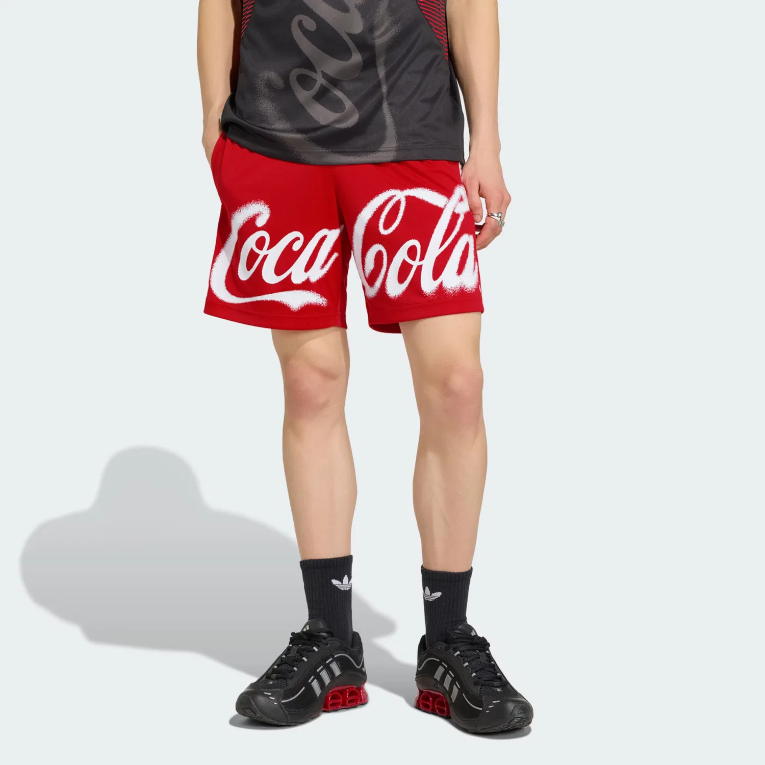 Шорты Adidas Originals Regular Pants Coca Cola красного цвета — фото 4