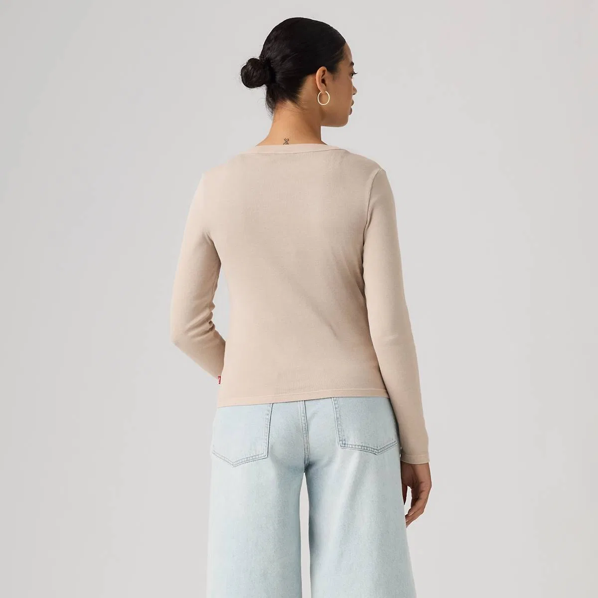 Незаменимая футболка-поло с длинными рукавами Levi's, Garment Dye - Grey — фото 4