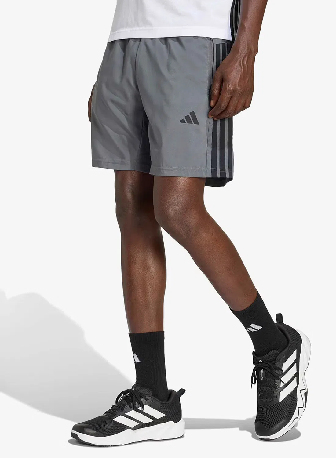 Шорты спортивные с технологией Climacool 3-Stripes Woven Adidas, серый