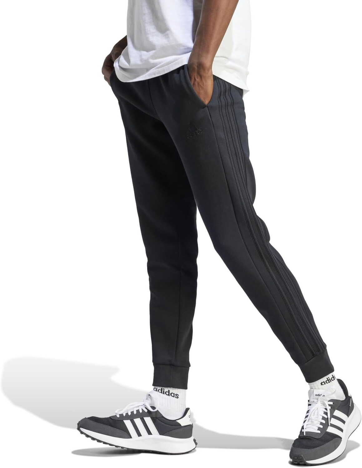 

Флисовые брюки с зауженными манжетами и тремя полосками Essentials adidas, черный