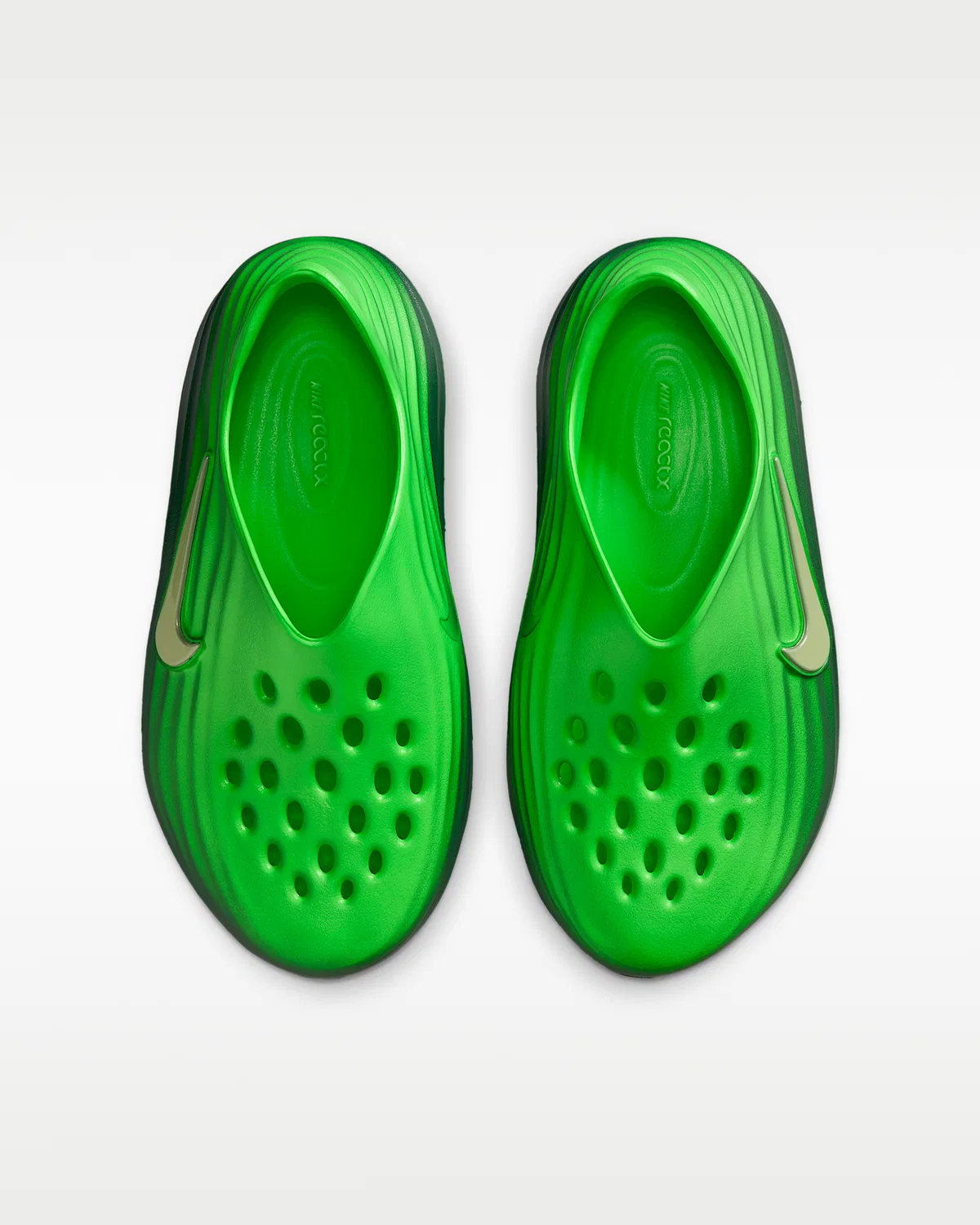 Детские кроссовки Nike ReactX Rejuven8, Green Strike/Fir/Olive Aura — фото 4