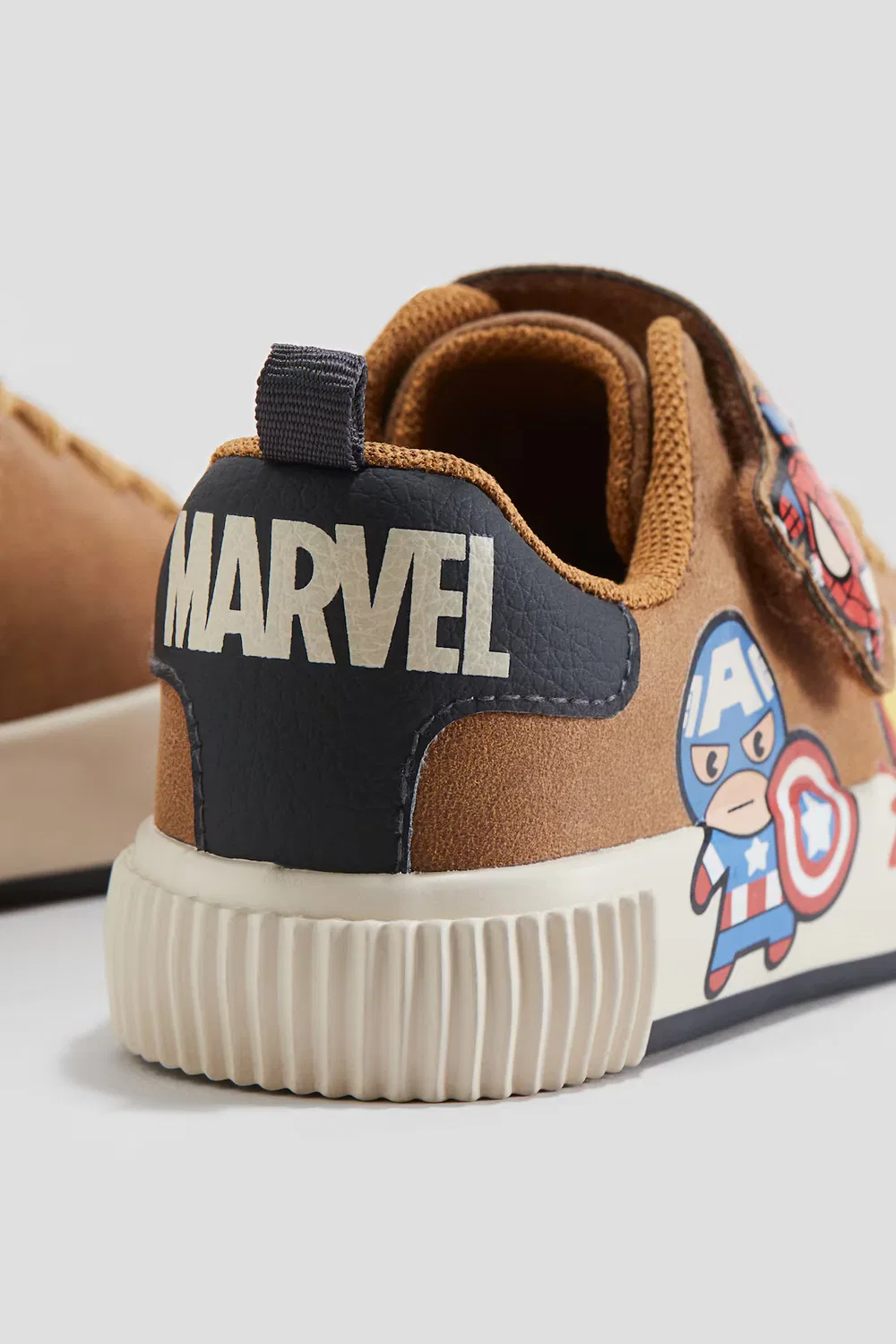 Кроссовки с принтом H&M, Hellbraun/Marvel Comics — фото 4