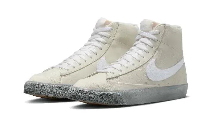 Детские кроссовки с верхом из кожи Blazer Mid '77 Nike, Summit White — фото 2