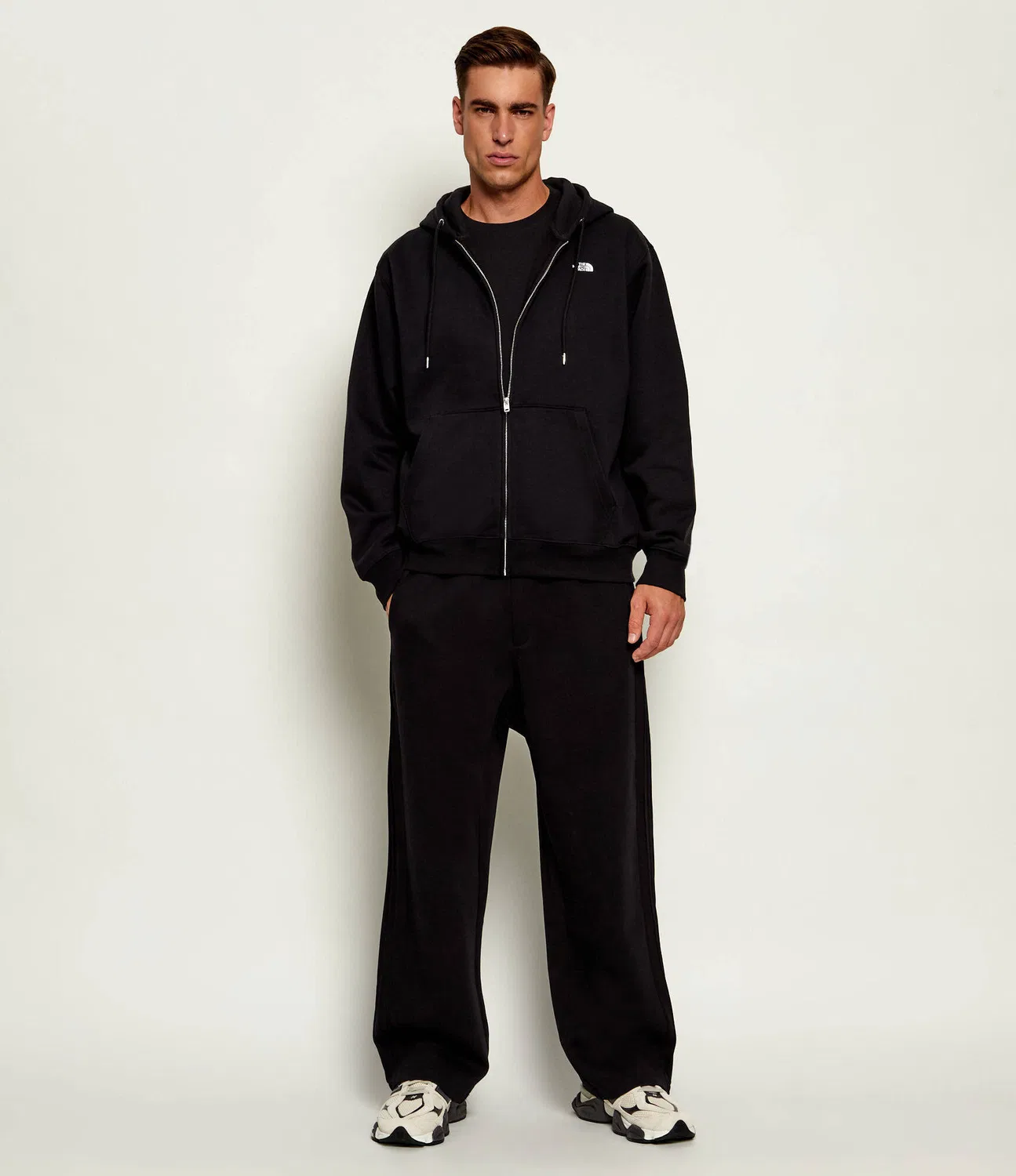 Спортивные брюки свободного кроя Emporio Armani, черный — фото 2