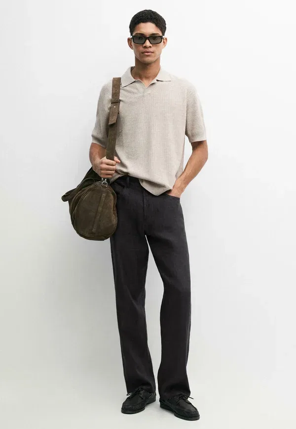 Футболка с V-образным вырезом Polo shirt Massimo Dutti, бежевый — фото 2