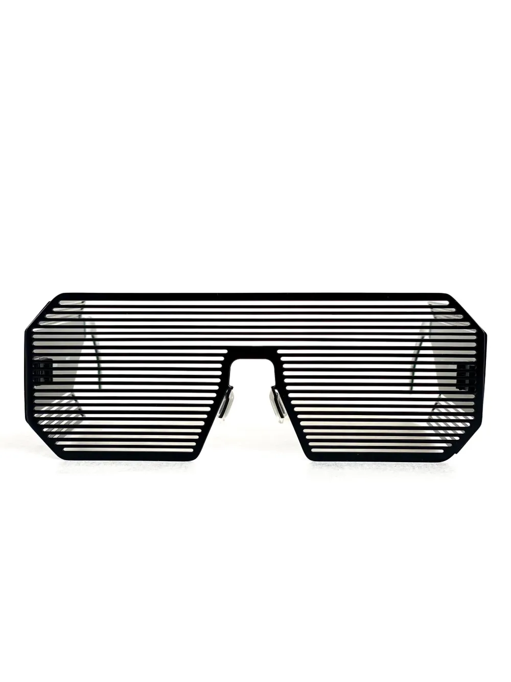 

Геометрические солнцезащитные очки Boris Bidjan Saberi Linda Farrow, черный