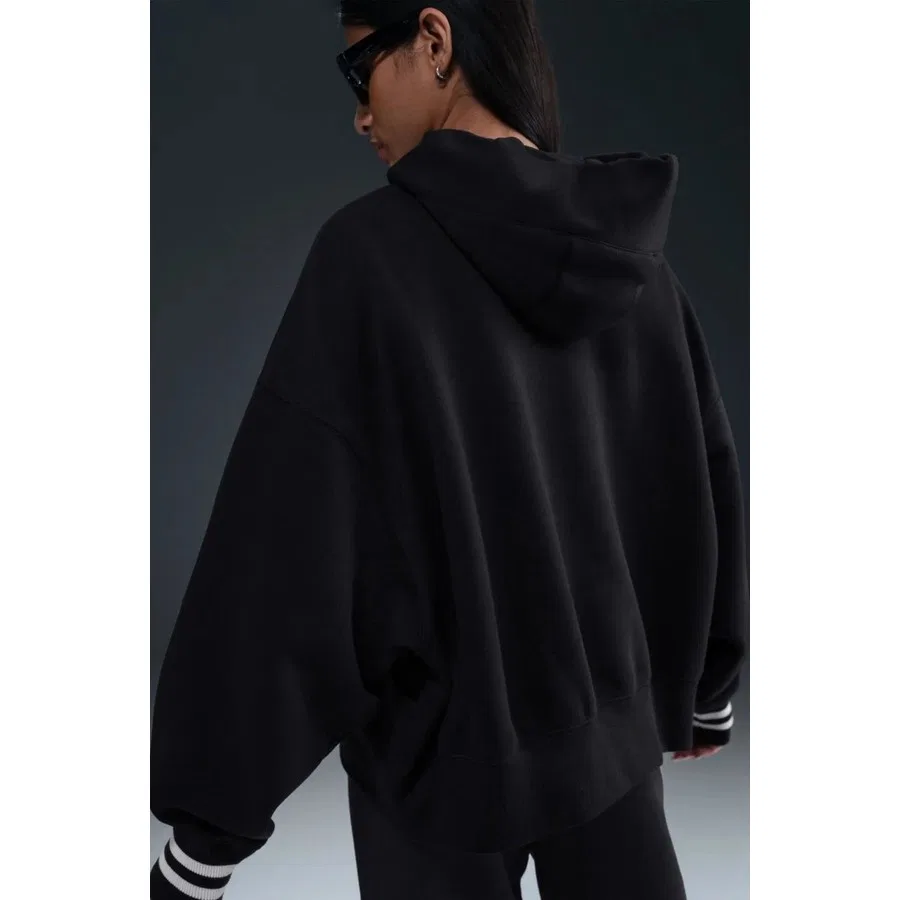 Женский свитшот с капюшоном Oversized Graphic Nike Phoenix Fleece, Черный — фото 2