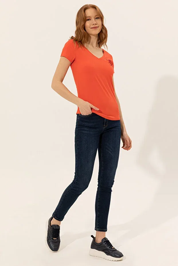 Женская футболка с V-образным вырезом U.S. Polo Assn., Red — фото 4