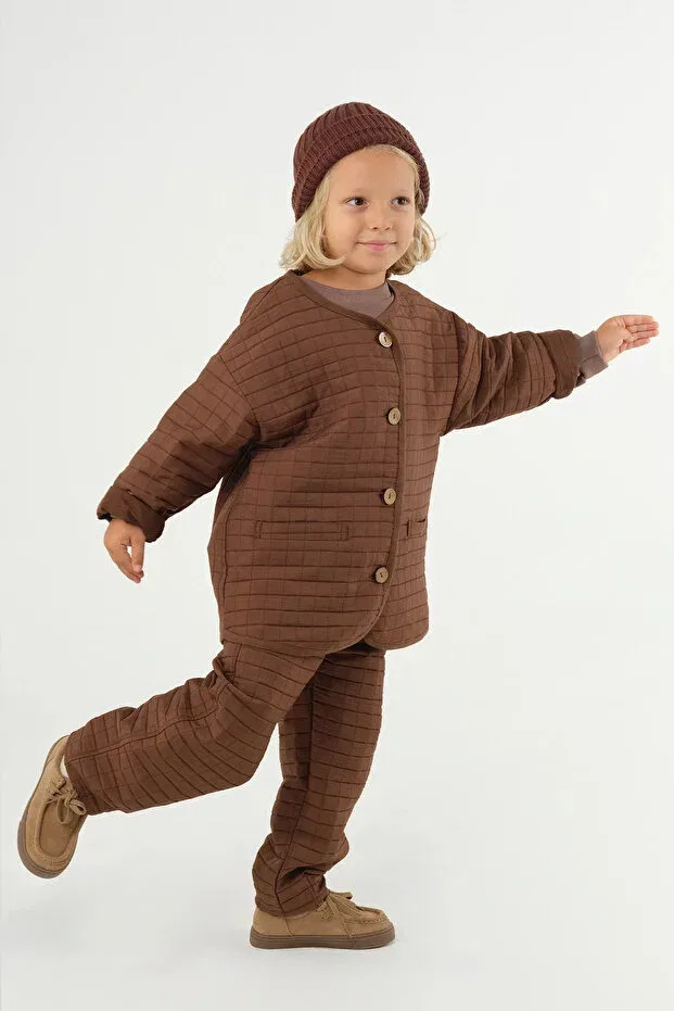 Объемная ребристая куртка коричневого цвета Mioma Kids — фото 2