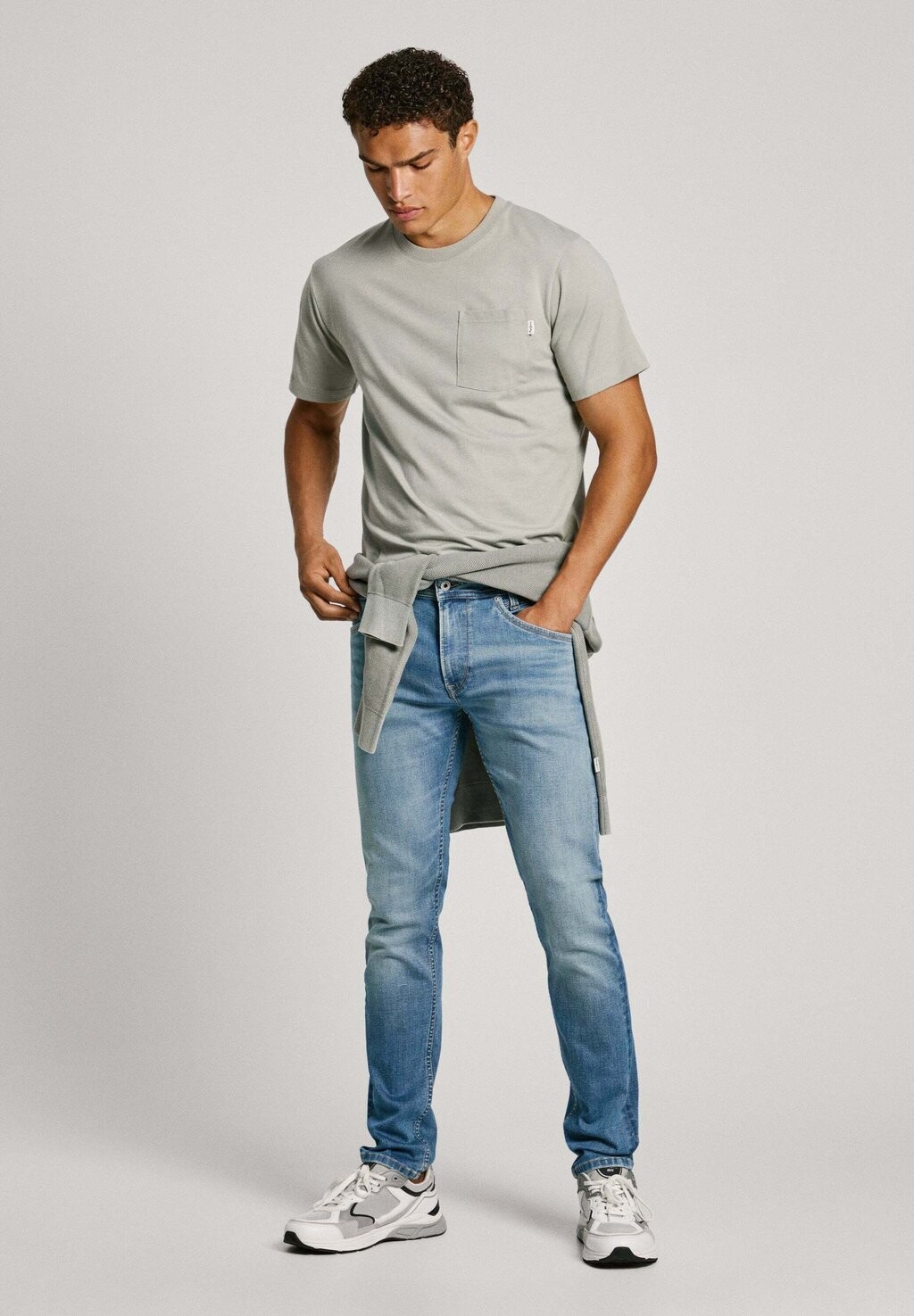 

Джинсы облегающего кроя Pepe Jeans, синий деним
