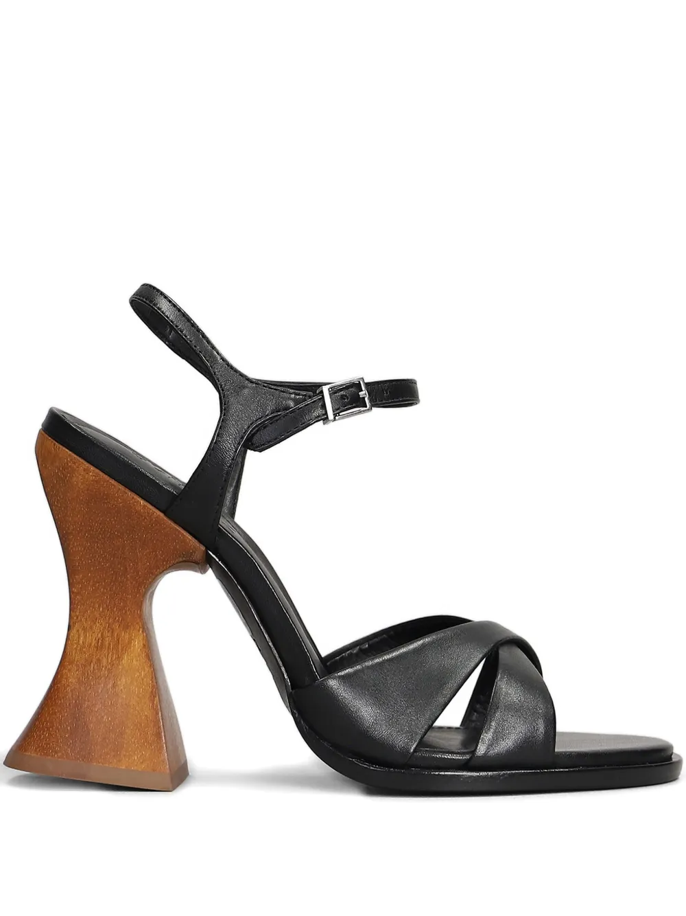 Босоножки Hilda 115 Schutz, черный