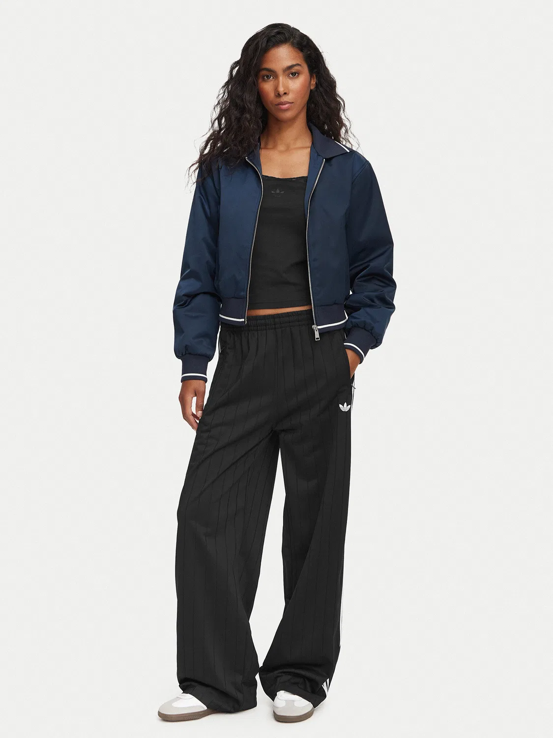 Женские спортивные брюки свободного кроя Pinstripe Firebird Adidas, черный — фото 2