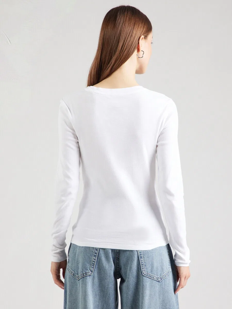 Комплект из двух футболок с длинным рукавом LEVI'S «Essential Long Sleeve Tee» черного и белого цвета — фото 3
