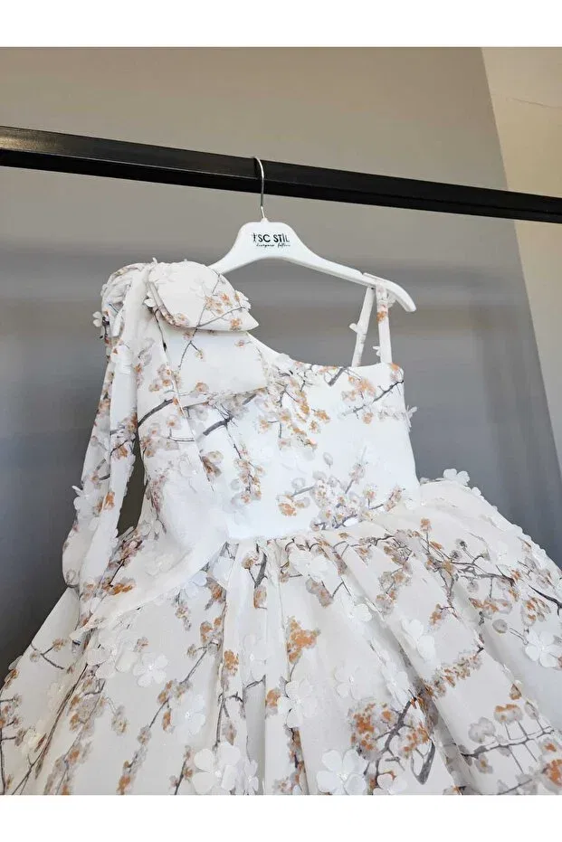 Детское платье для девочек с принтом Three-Dimensional Floral Patterned One-Shoulder Scstil, Beige — фото 2