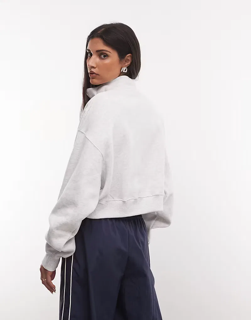 Флисовая куртка Nike Studio Fleece оверсайз с застежкой-молнией до середины груди, светло-серый цвет — фото 4
