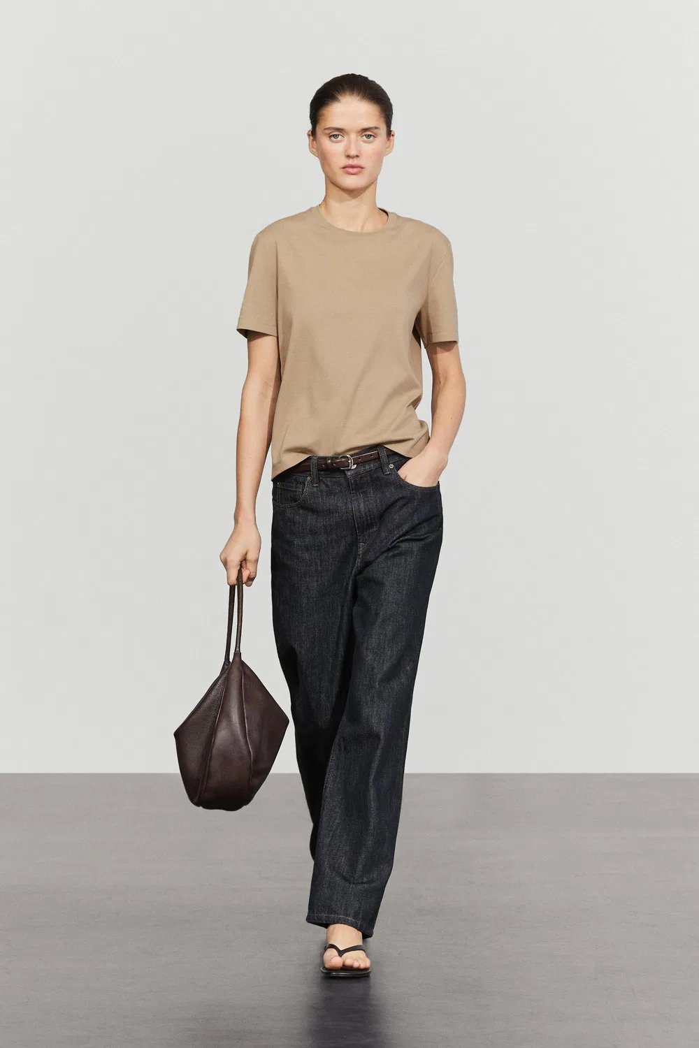 Футболка с коротким рукавом стандартного кроя Massimo Dutti, Stone