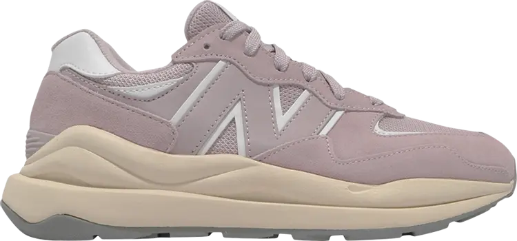 

Кроссовки New Balance Wmns 57/40 'Logwood Team Cream', коричневый