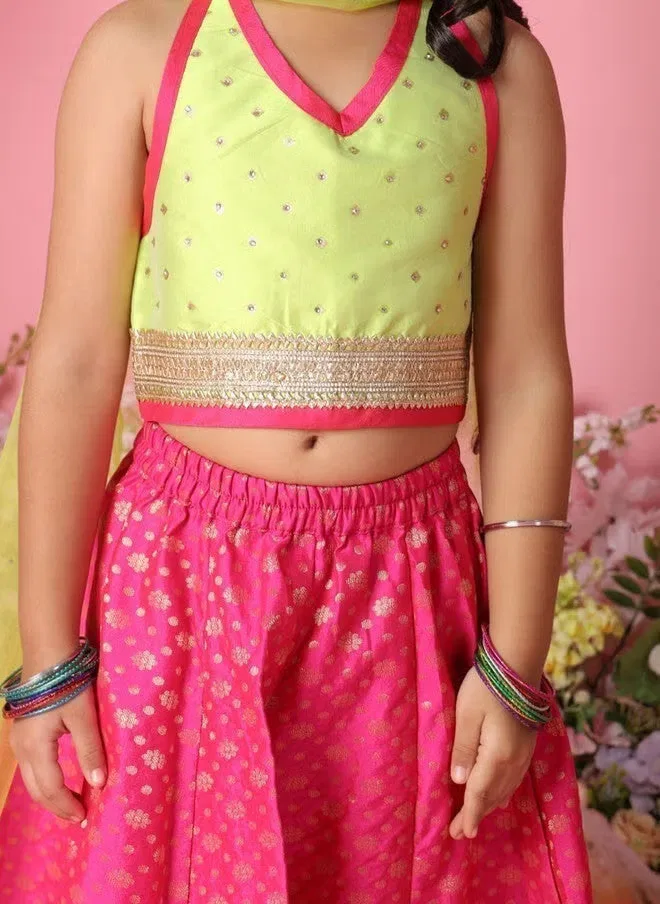 Комплект лехенга-чоли с блестками, модель Girls printed sequinned lehenga & blouse with dupatta, Saka Designs, зеленый — фото 4