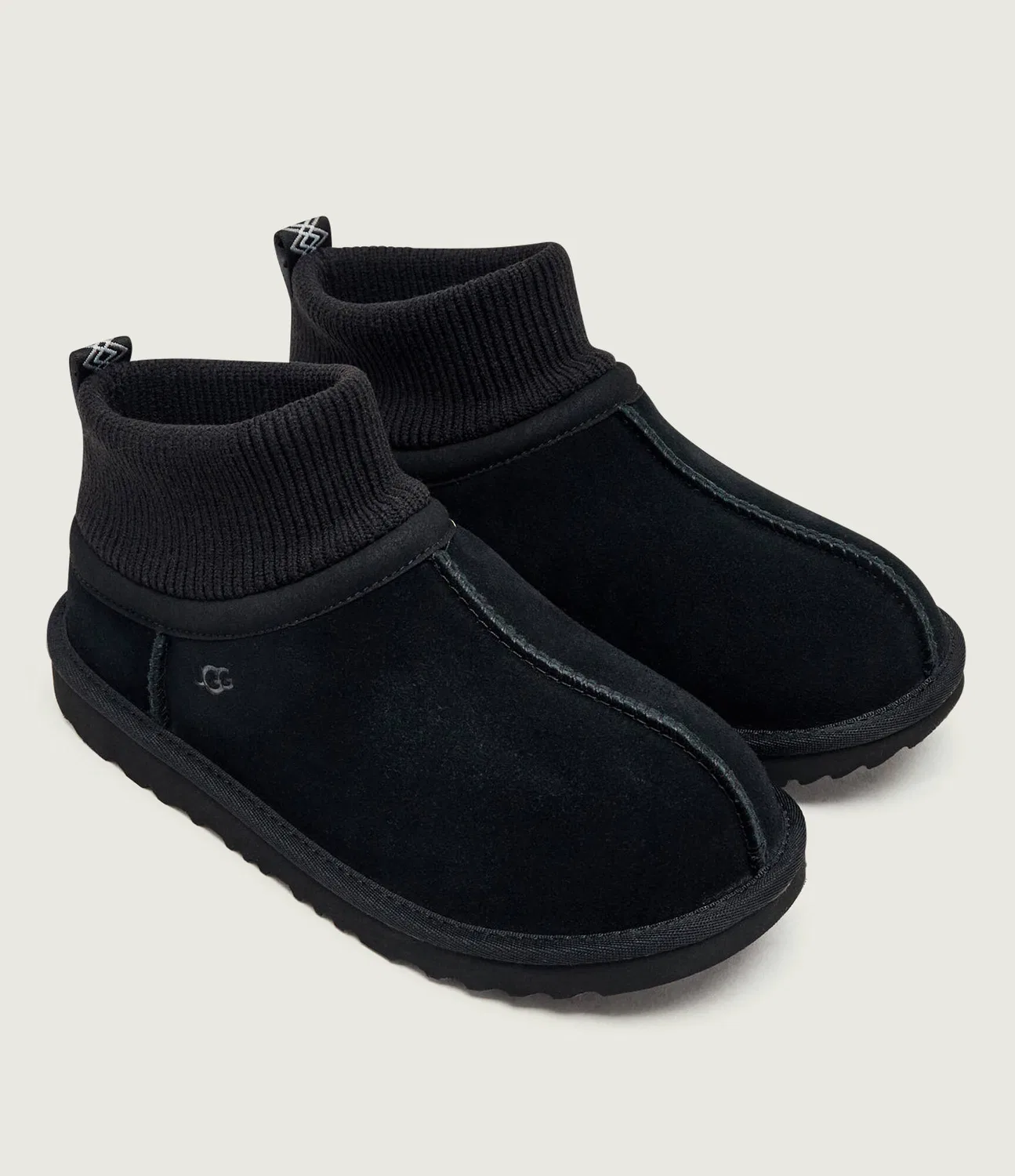 Сапоги снежные Classic Ultra Stretch Cuff Ugg, черный — фото 3