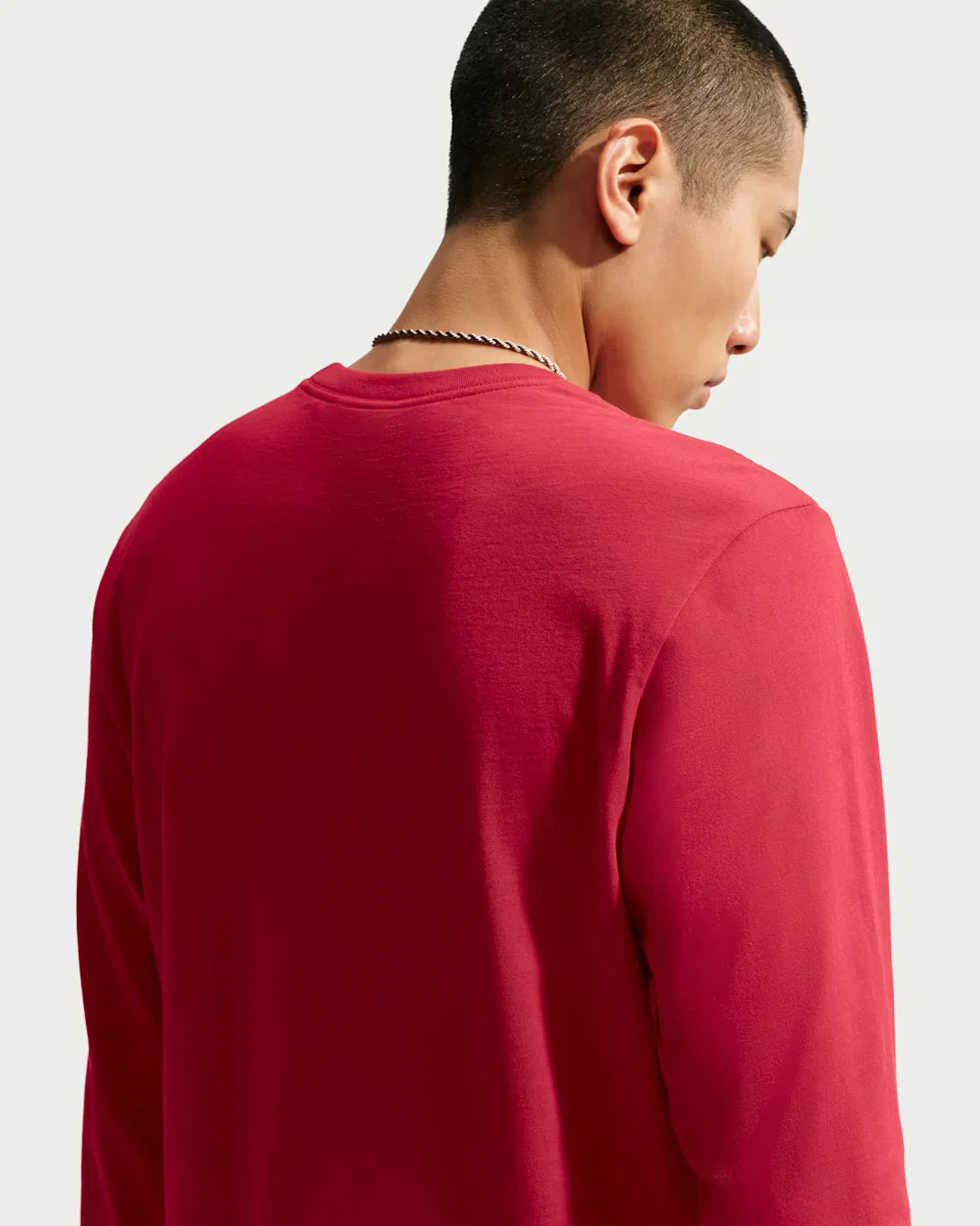 Мужская футболка с длинными рукавами Nike Sportswear Club, Tough Red — фото 2