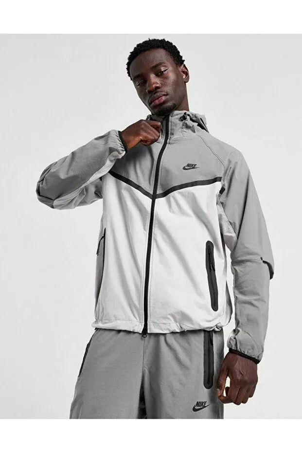 Женская ветровка свободного кроя Nike, Color In The Image