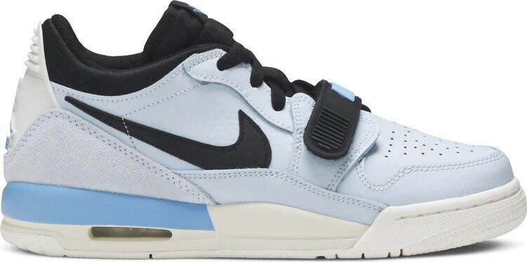 

Кроссовки Air Jordan Legacy 312 Low GS Pale Blue, синий