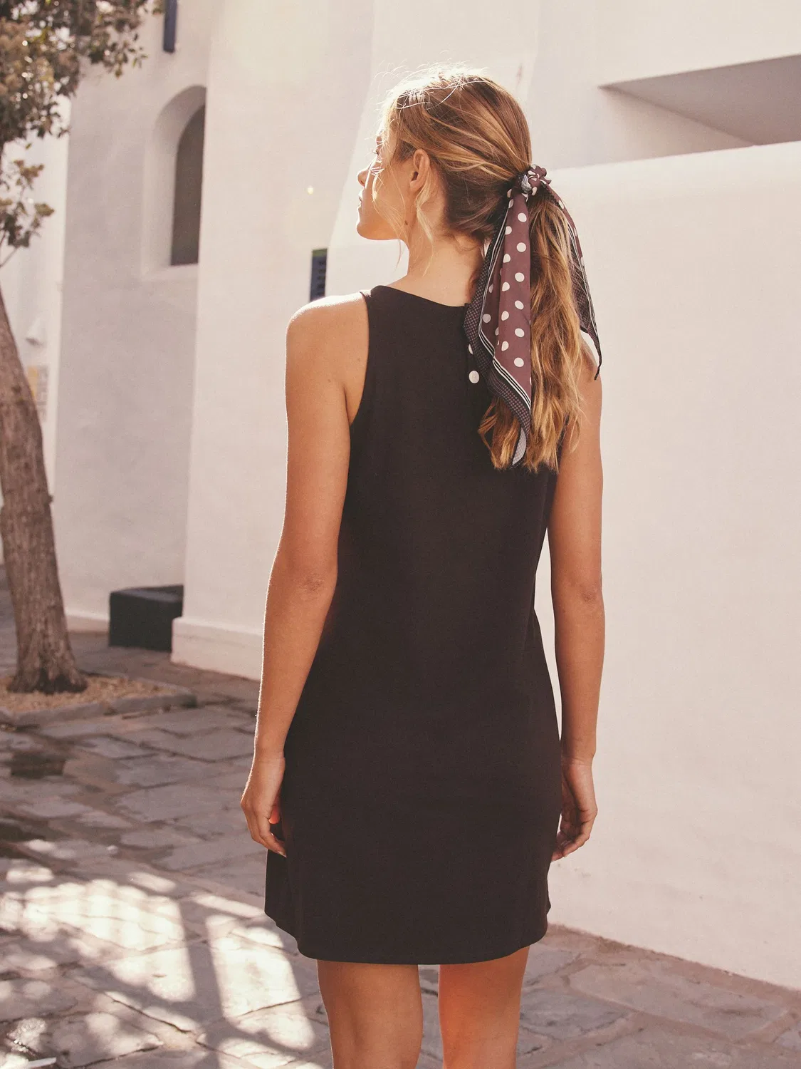 Платье-футляр Jersey Shift Dress Next, шоколадно-коричневый — фото 3