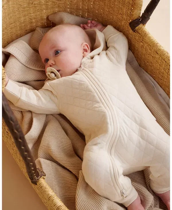 Детский стеганый комбинезон с капюшоном Essentials Quilted Coverall Purebaby, Wheat Melange — фото 2