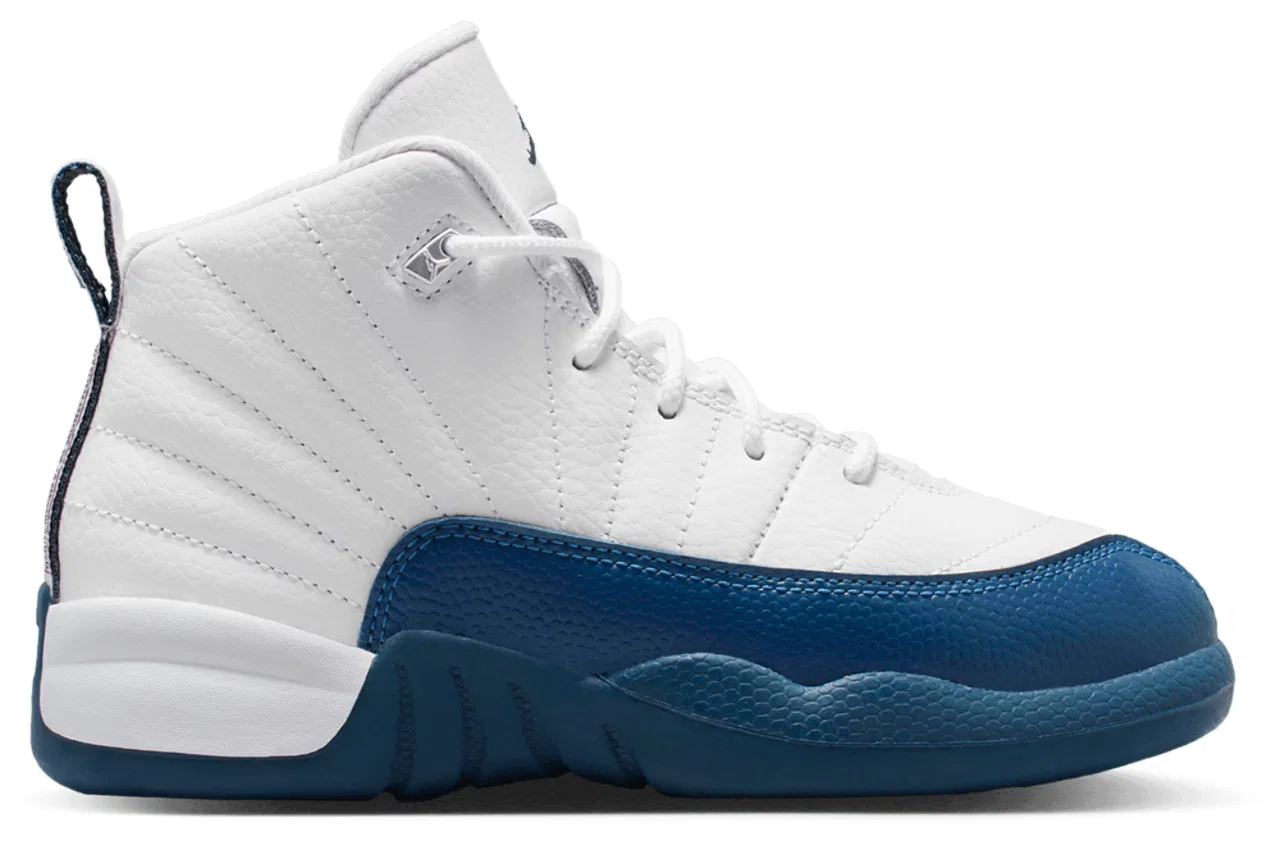Кроссовки для мальчиков Retro 12 Jordan, цвет French Blue/Metallic Silver/White