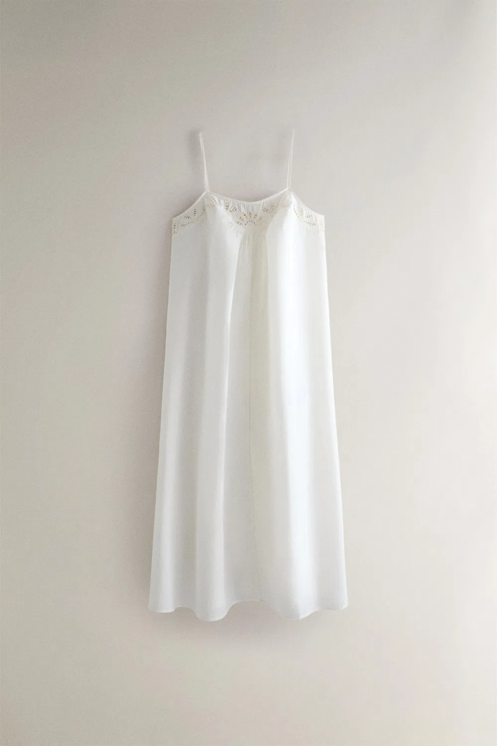 Хлопковая ночная рубашка с вышивкой ZARA, Oyster-white