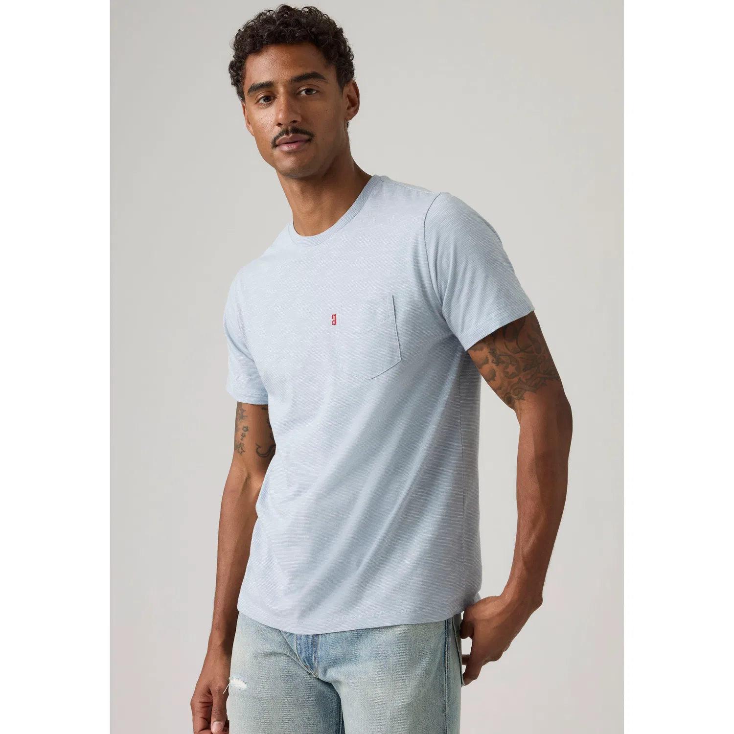 Мужская классическая футболка с нагрудным карманом Levi's, Gray Melange