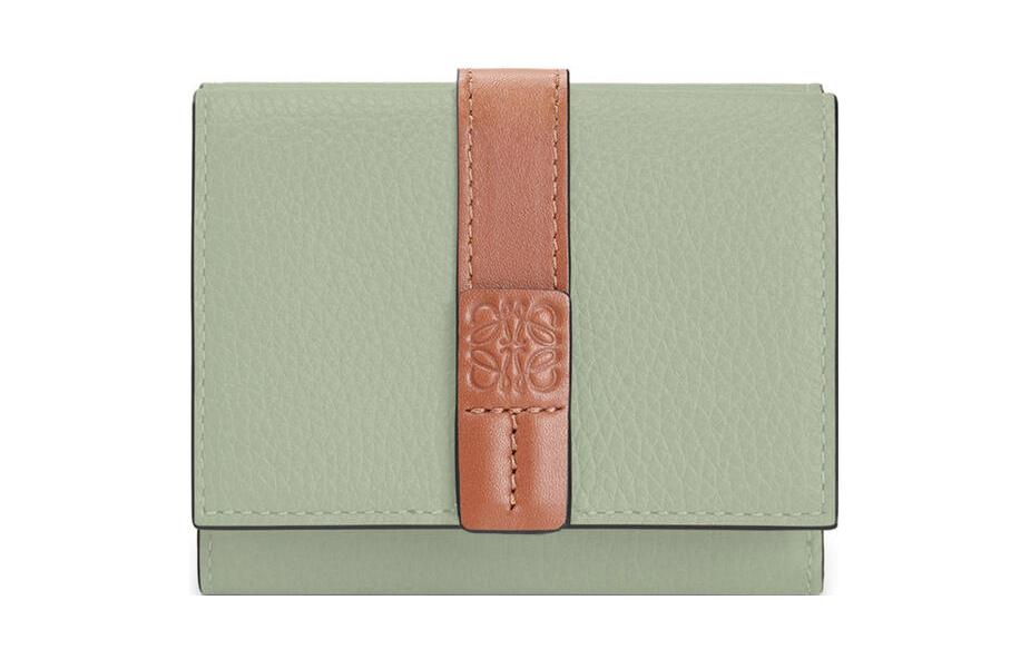

LOEWE Женский бумажник из мягкой телячьей кожи светло-зелёный с бежевым