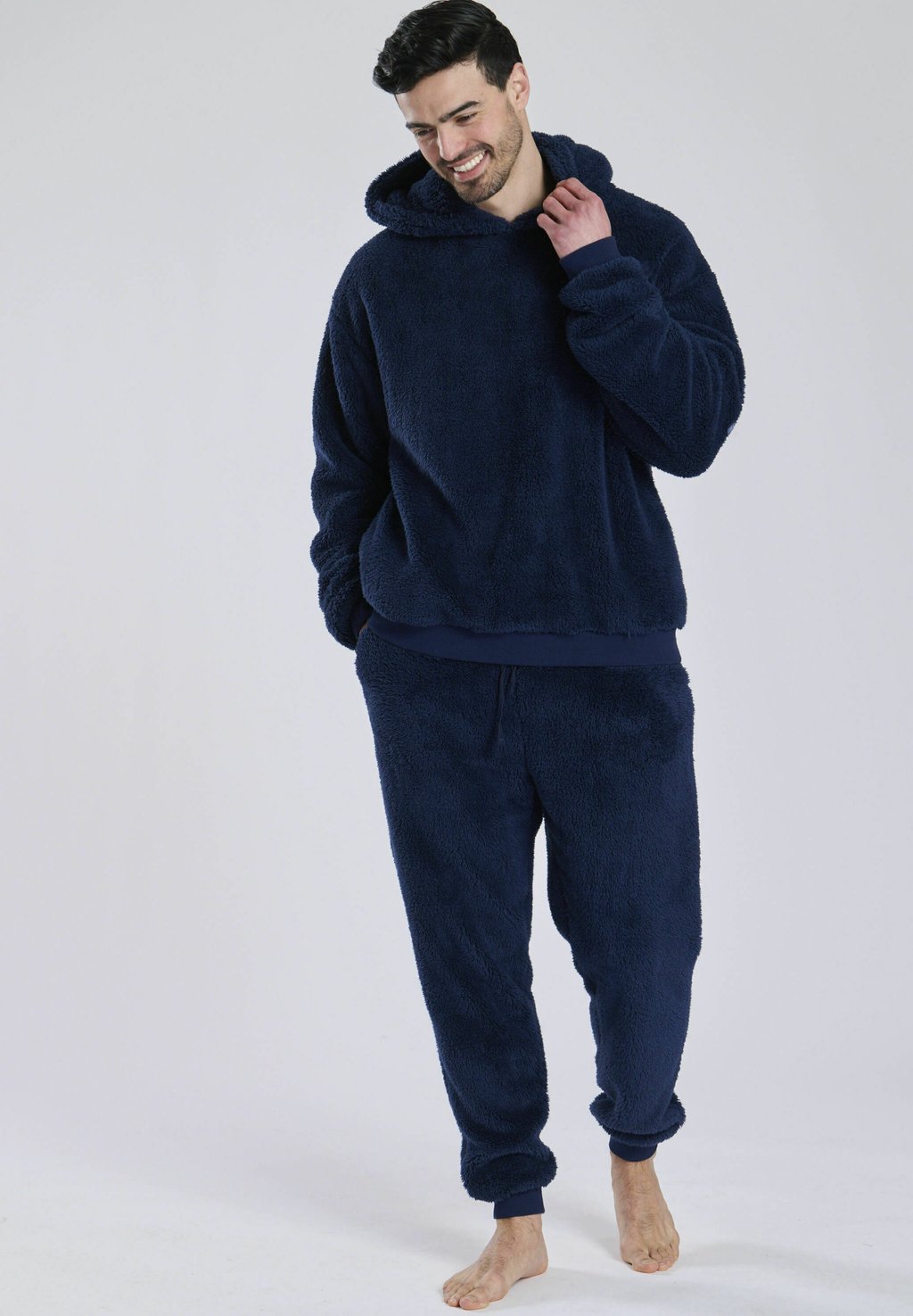 

Спортивные брюки SHERPA JOGGER Loungeable, темно-синий