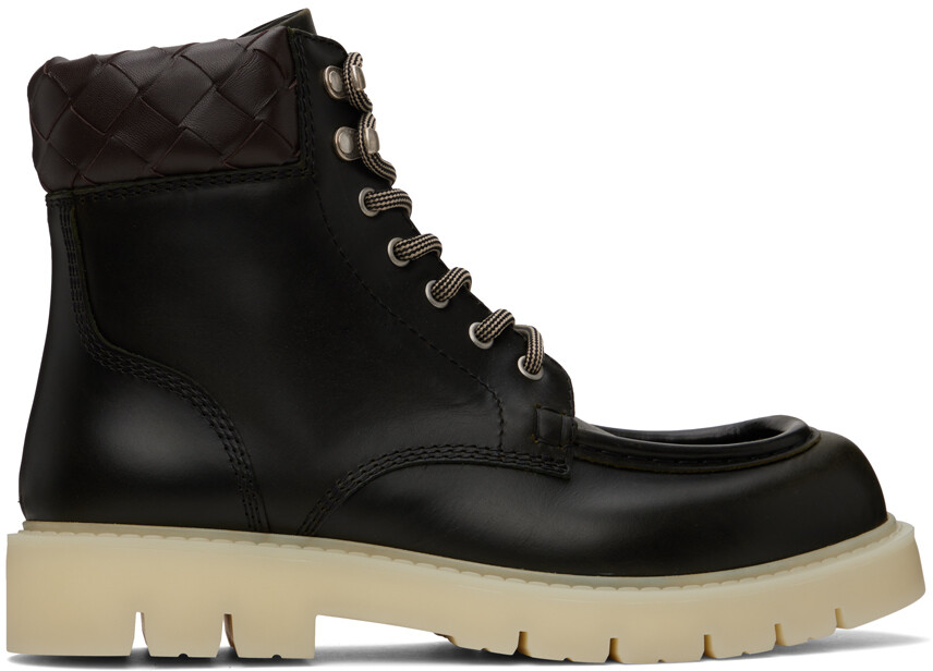 

Черные ботинки из пикши Bottega Veneta, цвет Crocodile/Rubber