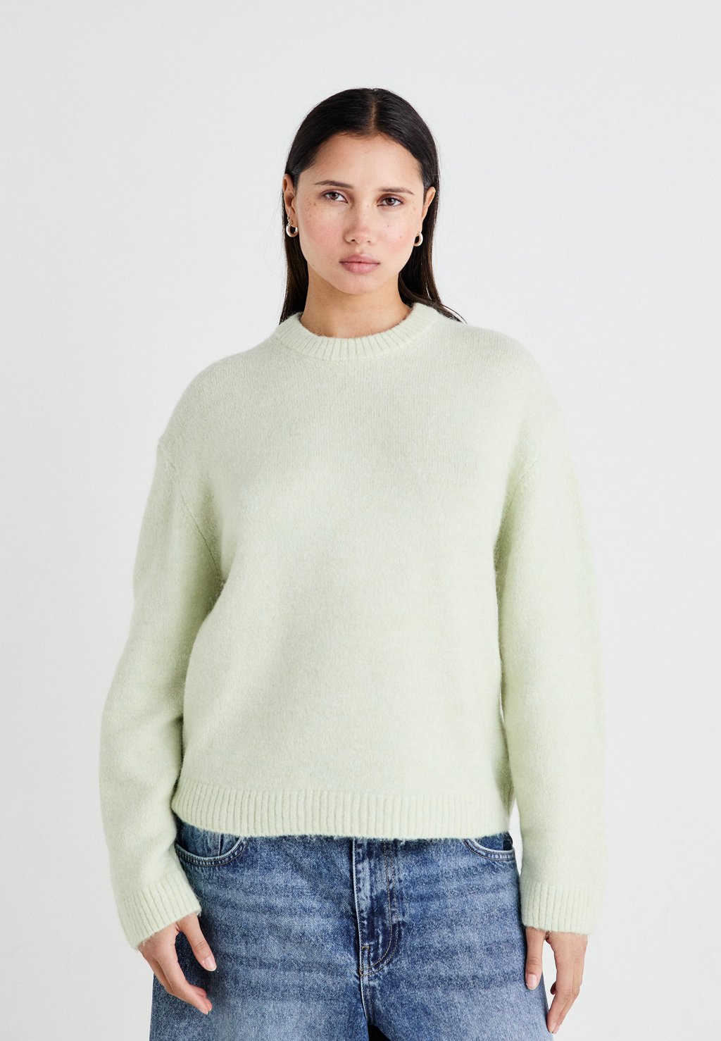 

Свитер CREW NECK Gina Tricot, мята