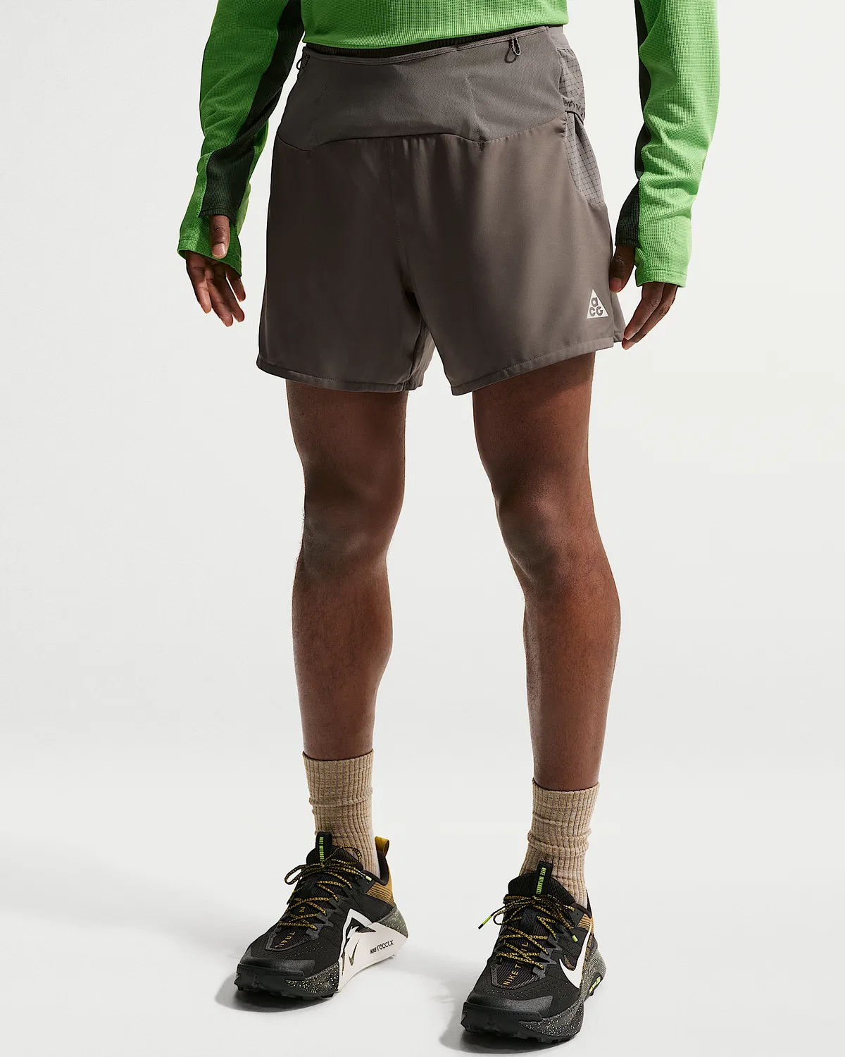 Мужские шорты Nike ACG "Second Sunrise" Dri-FIT ADV 5" с вкладышем, Ironstone/Cave Stone/Summit White — фото 2
