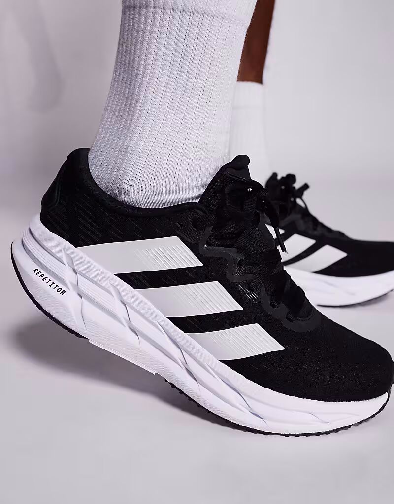 Кроссовки Adidas Running Adistar 4 в черно-белом цвете — фото 3