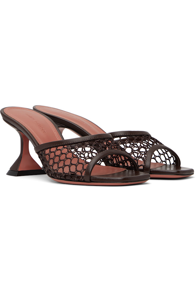 Лакированные босоножки Lupita net 70 на каблуке Amina Muaddi, цвет net raffia mocha — фото 4