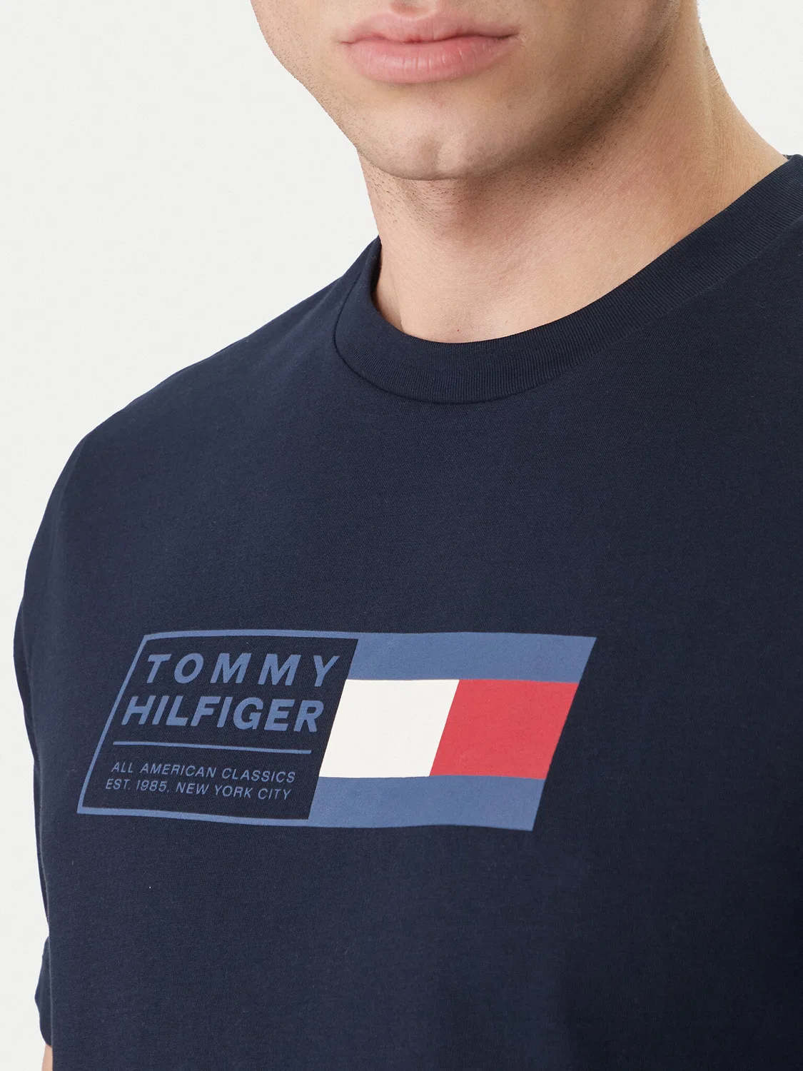 Мужская футболка стандартного кроя Brand Love Box Tommy Hilfiger, темно-синий — фото 4