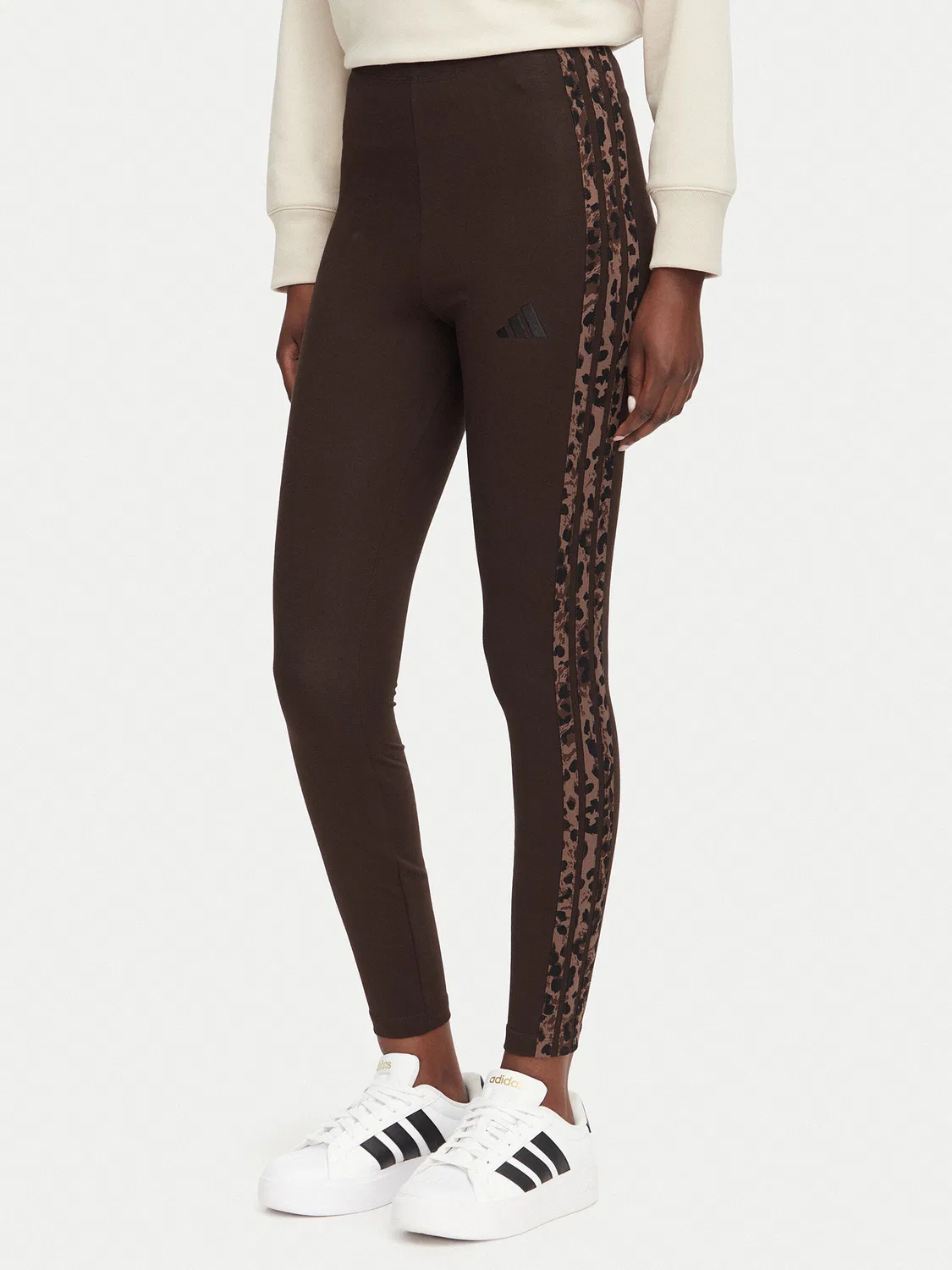 Женские леггинсы облегающего кроя Seasonal Essentials Animal Print Adidas, коричневый